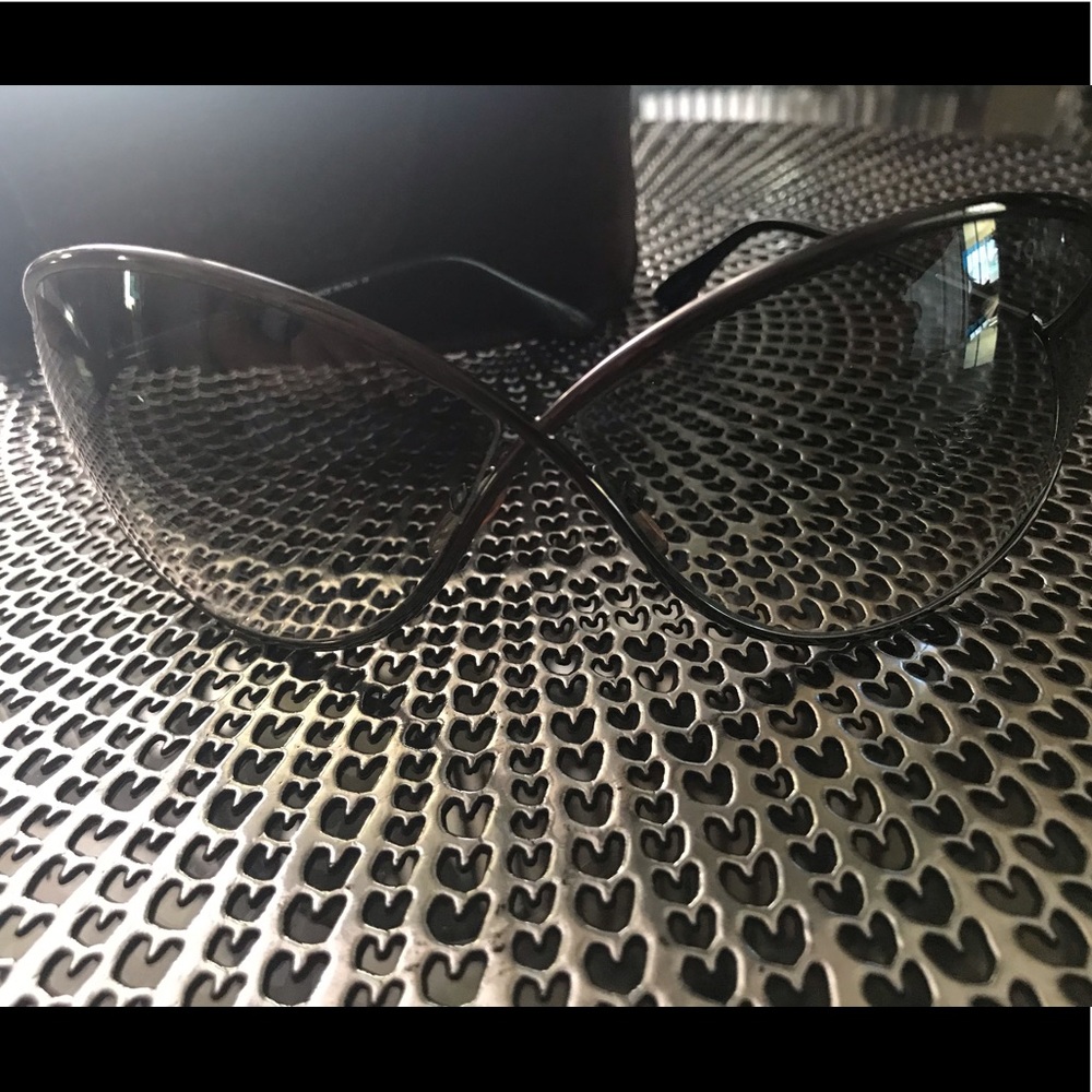 Authentic Tom Ford women’s sunglasses